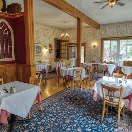 Rockwell Falls Inn And Wine Bar Lake Luzerne Ngoại thất bức ảnh